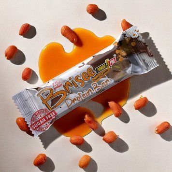 Батончик Power Pro Brisee Protein Bar 25% Sugar Free, 55 грам - Арахіс-карамель CN12121-9 фото